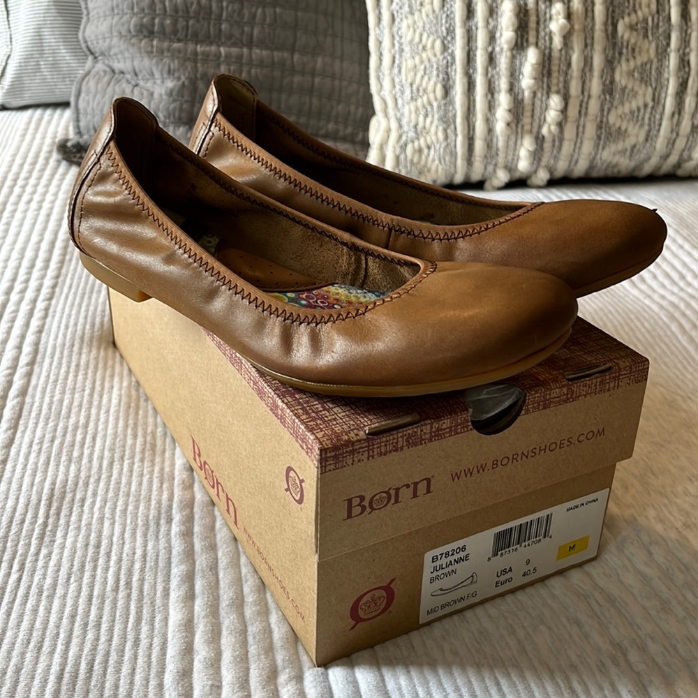 Born Julianne Ballet Flats
